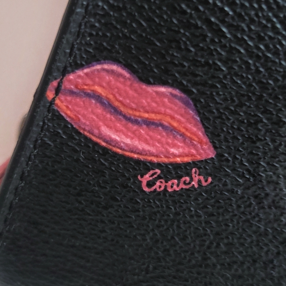 Coach Lips Print Black Canvas & Leather Snap Wallet C3324 - Picture 3 of 8